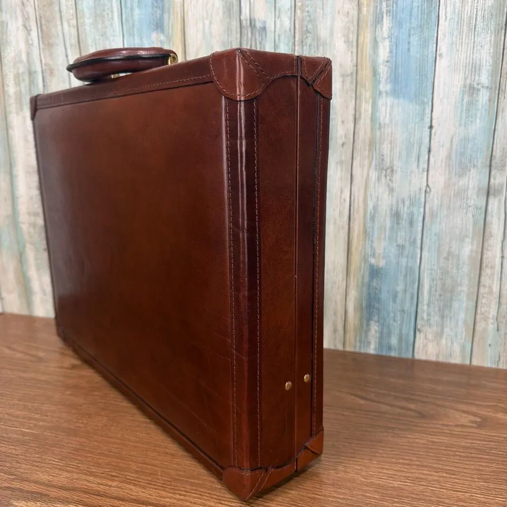 Divina Firenze carry your